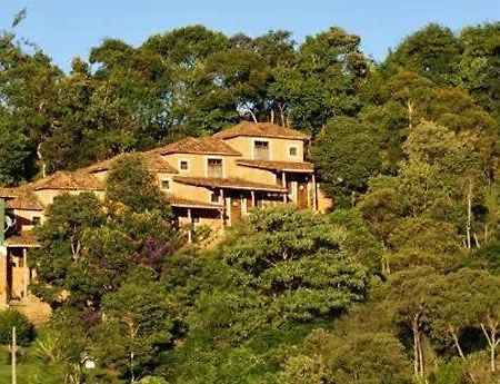 Suites Canela De Ema - Ibitipoca Conceição da Ibitipoca Екстериор снимка